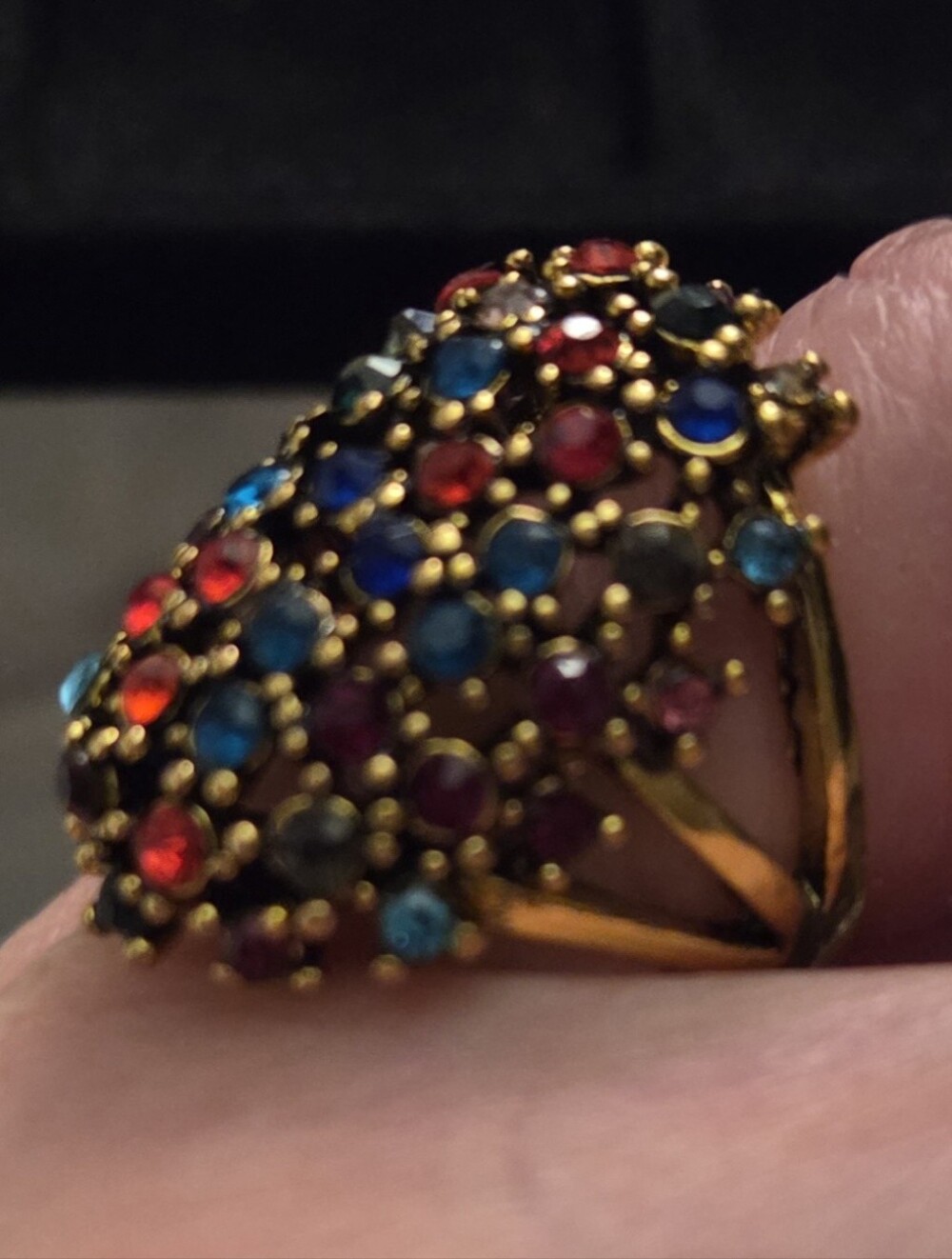 NEW- RING, SIZE 10 - Picture 8 of 9